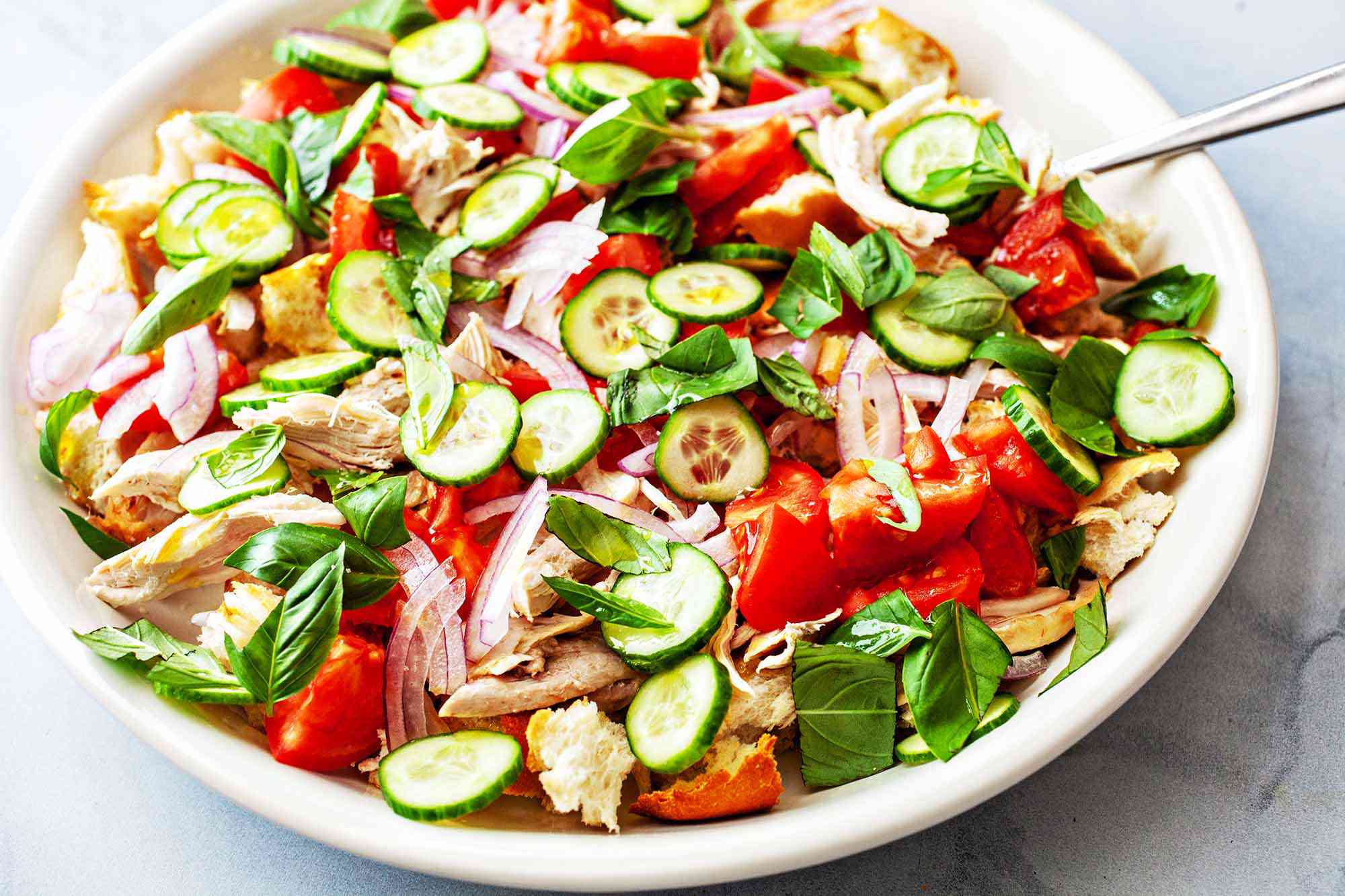 Chicken Panzanella Recipe - big bowl of colorful panzanella