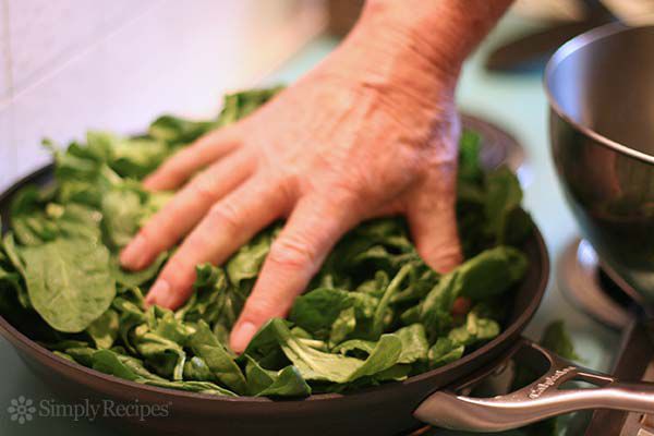 fresh spinach to saute