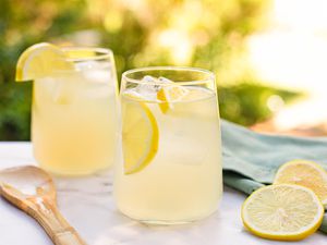 glasses of lemonade