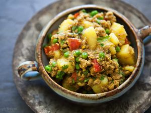 Curried Ground Turkey with Potatoes recipe