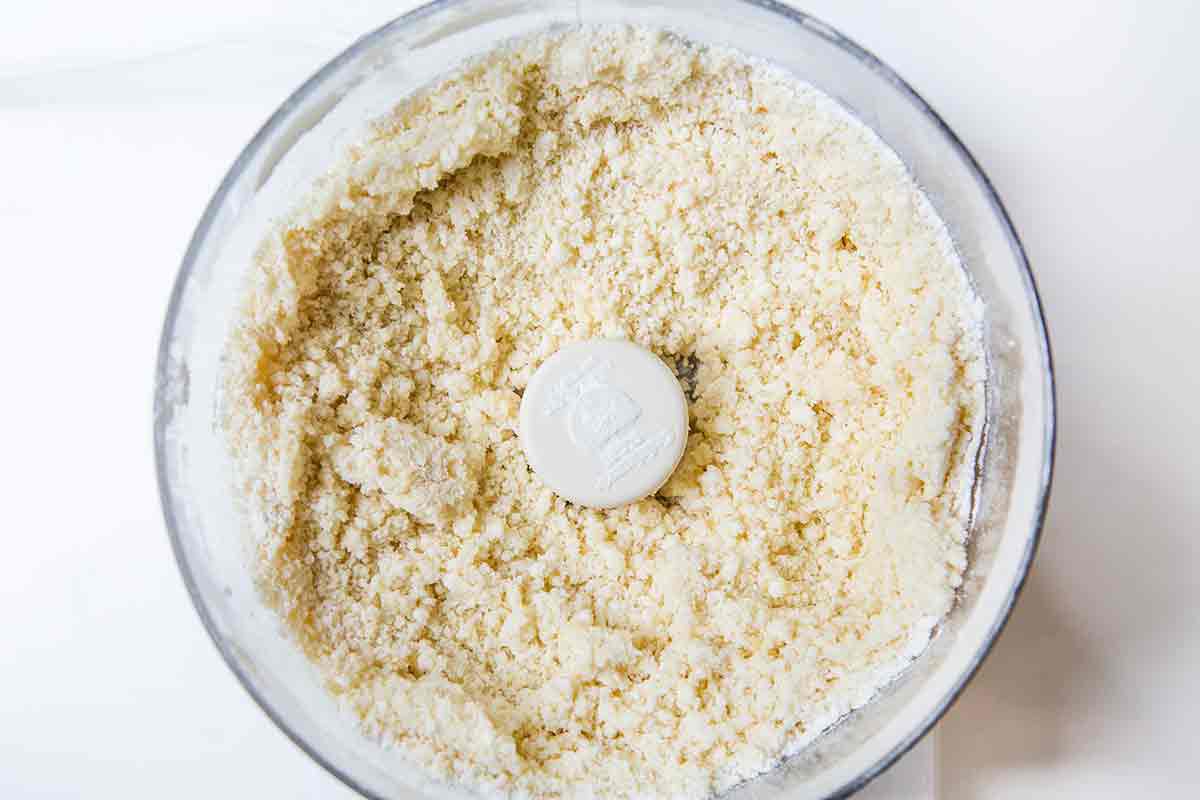 Tart crust crumbly in a food processor for a fresh berry tart recipe