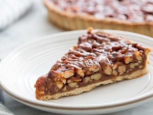 Caramel Nut Tart
