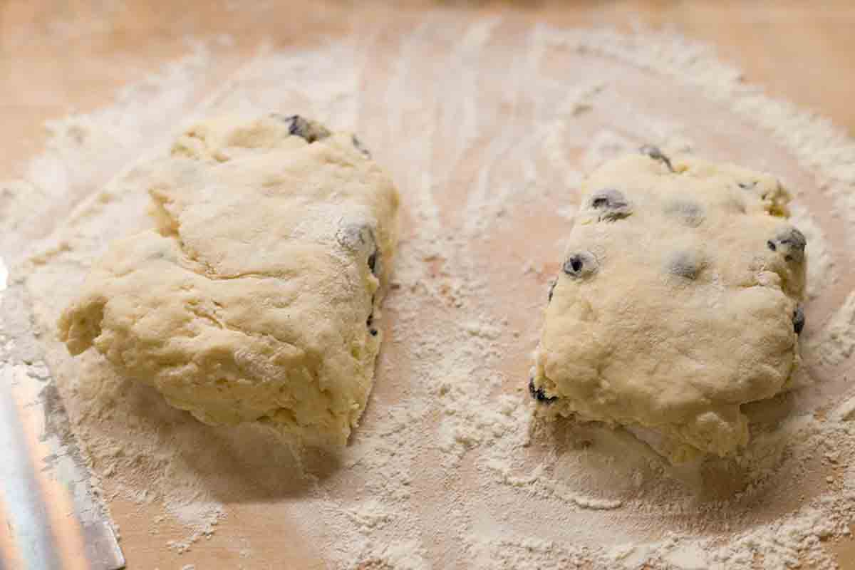 Lemon Blueberry Scones