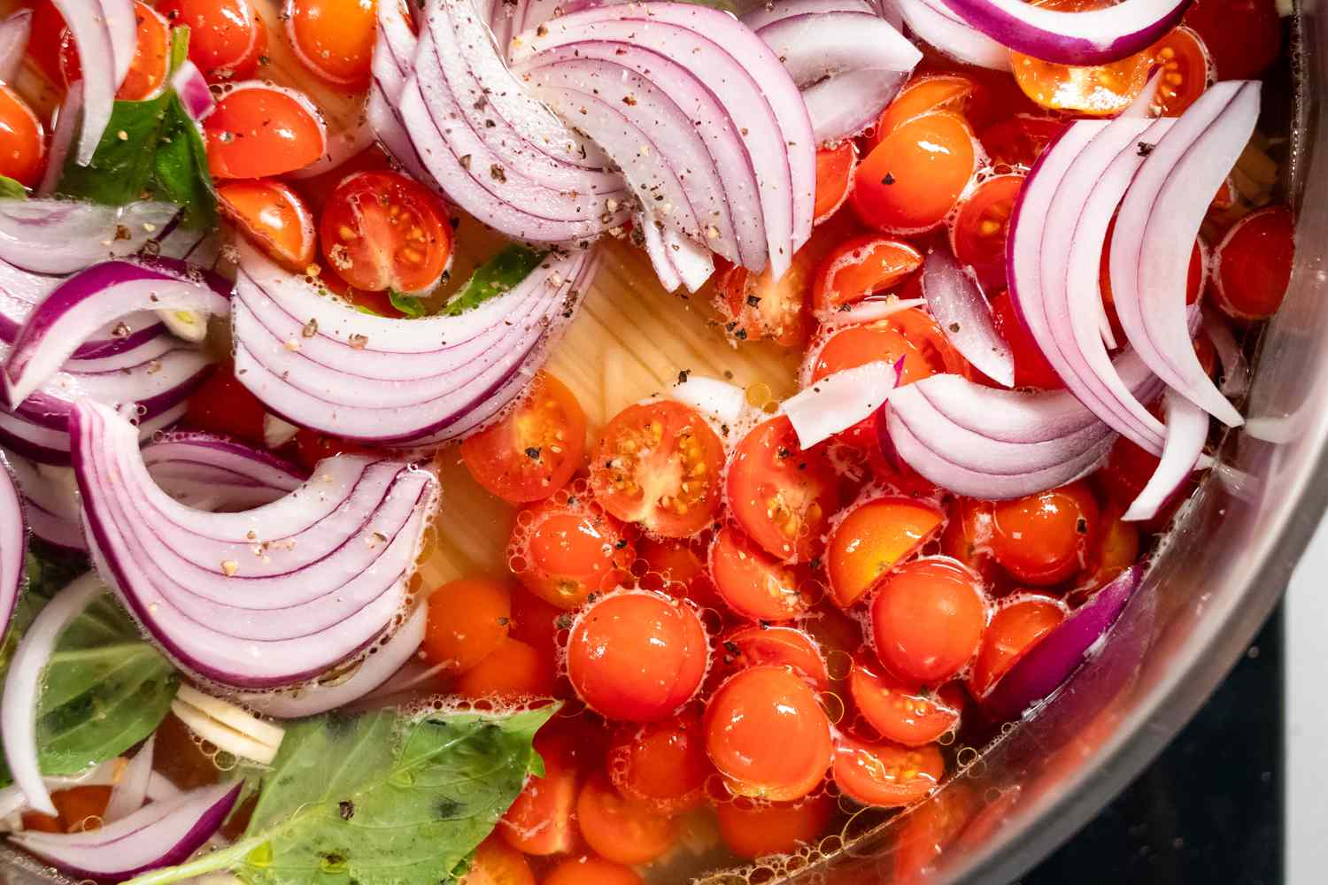 One-pot ingredients in a pot 