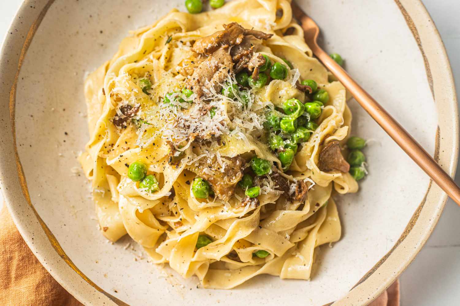 Bowl of Cooked Homemade Tagliatelle With Beef and Peas