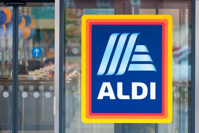 photo of the aldi front door