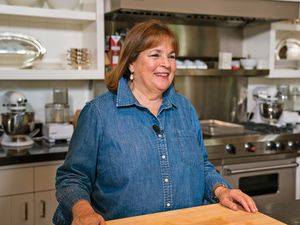 Ina Garten headshot