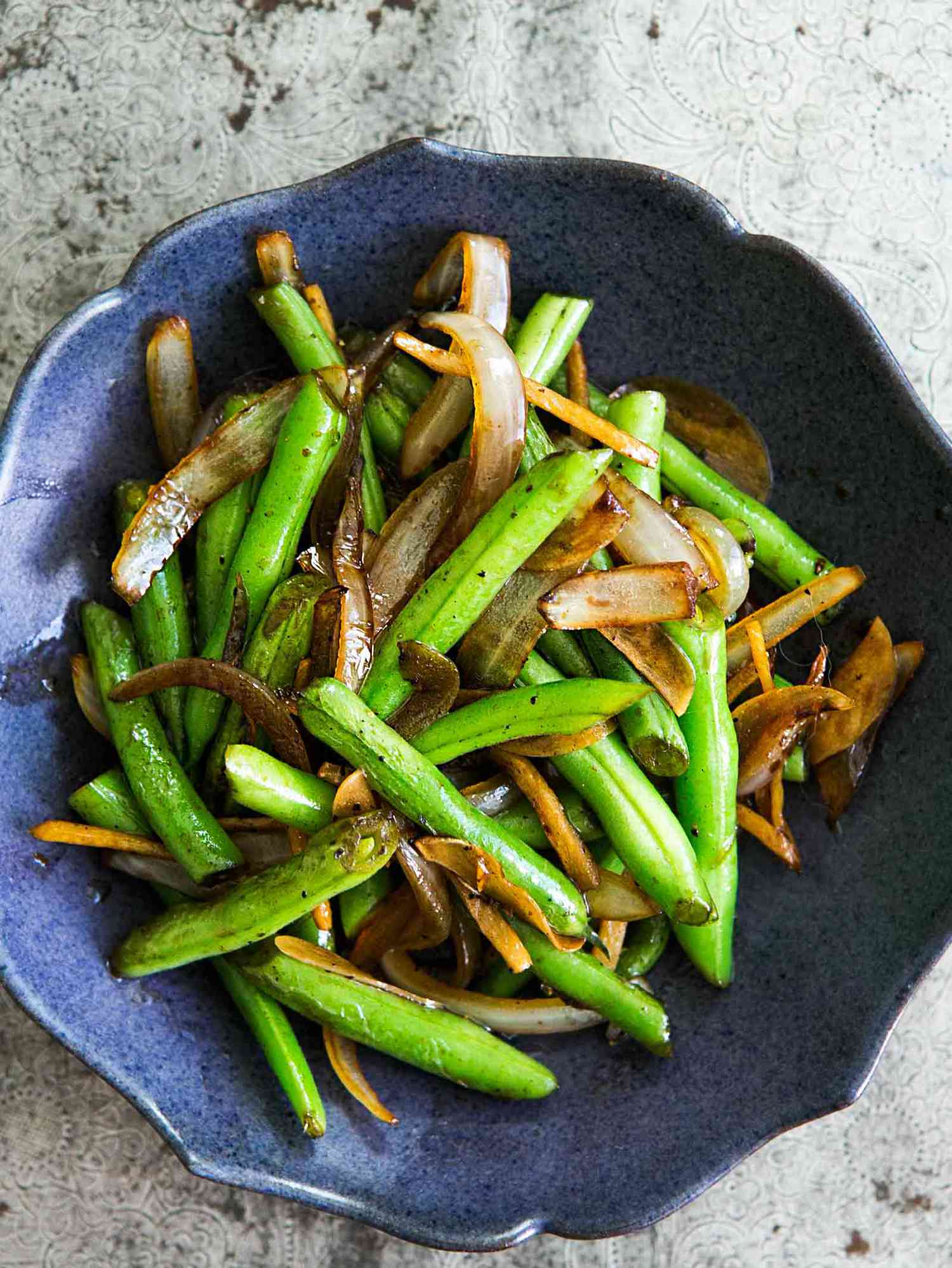 Stir Fried Green Beans with Ginger and Onions