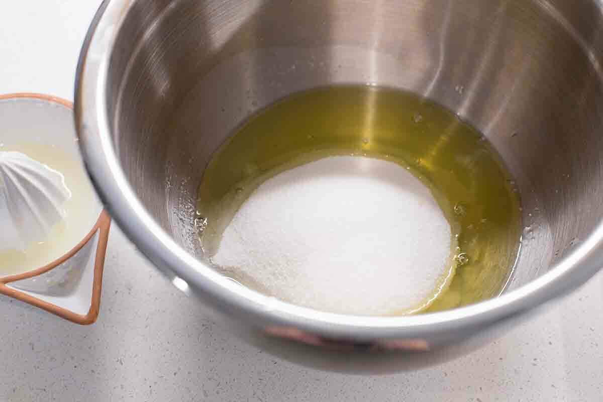 Swiss Meringue Frosting Recipe combine egg whites, salt and sugar