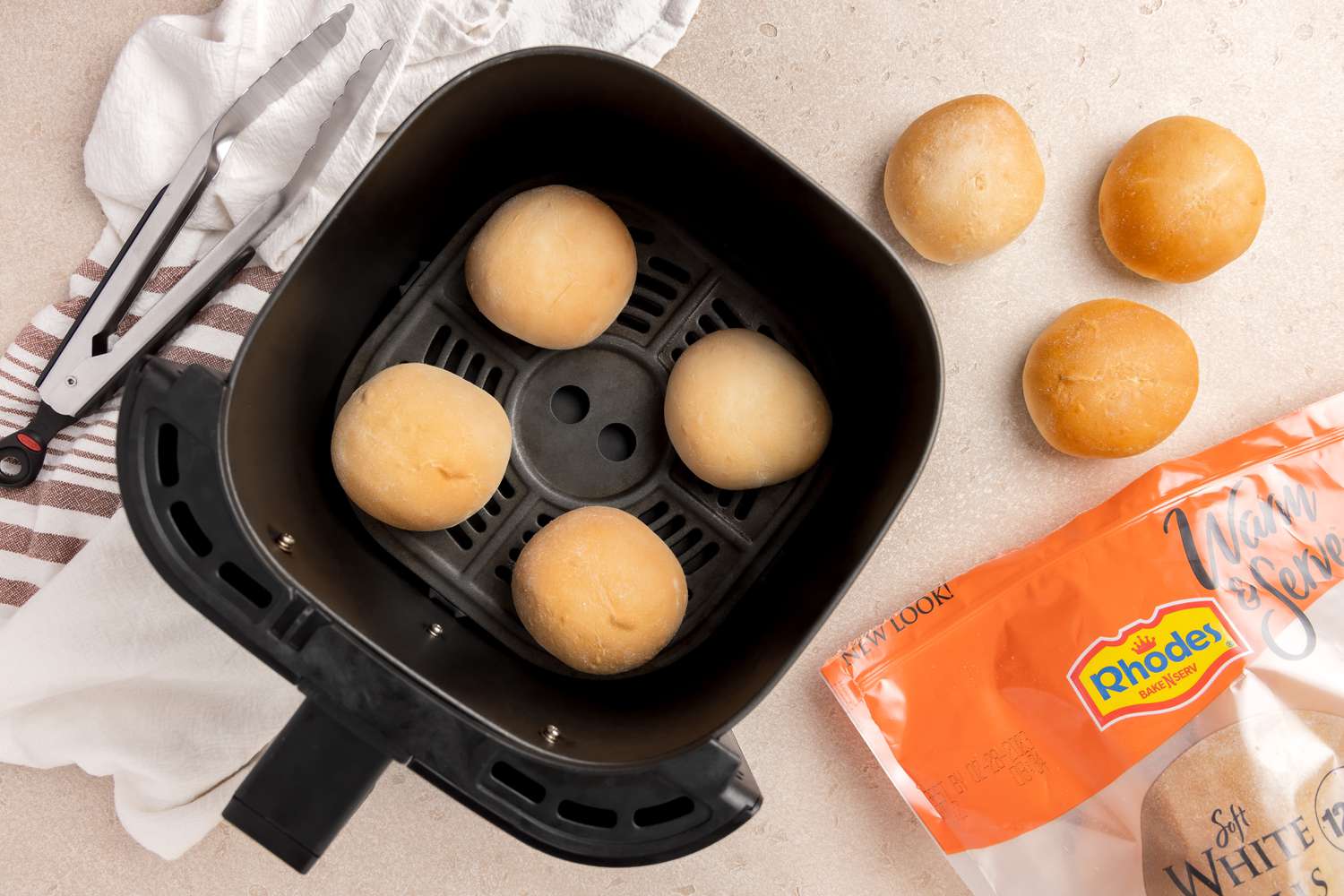 frozen dinner rolls in air fryer