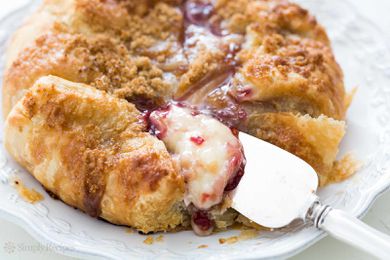 Baked Brie in a puff pastry