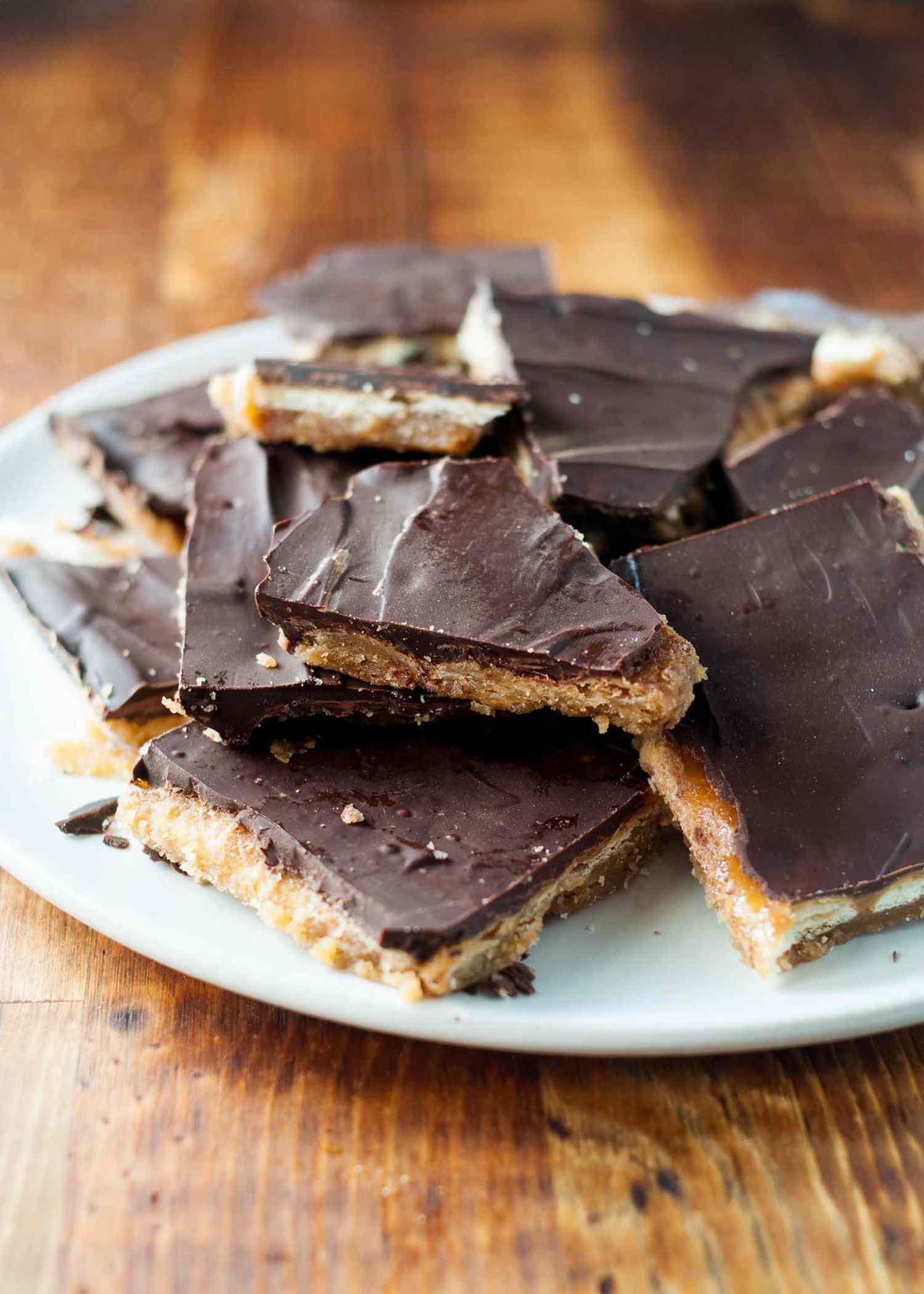 A plate of broken up Christmas Cracker Candy